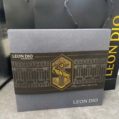 GiftSet Đồng Hồ Skylight Hồ Chí Minh - Bút Le Noble Royal Blue - Hình ảnh 8